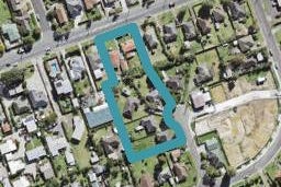 6/4 Mavis Place, Beach Haven, Auckland