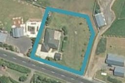 2143 Awhitu Road, Pollok, Pollok