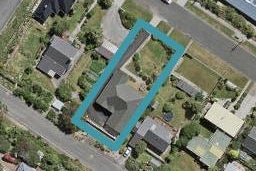 42 Bradshaw Street, Bluff