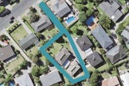 2/50 Maxwelton Drive, Mairangi Bay, Auckland