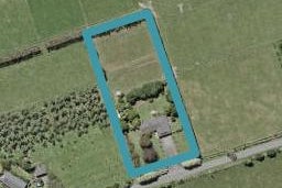 221 Old Hautere Road, Hautere