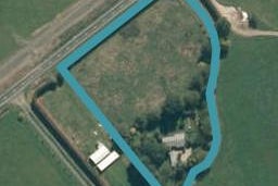 588 Holland Road, Eureka