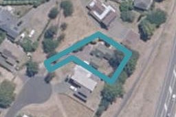 38 Charles Crescent, Rainbow Point, Taupō