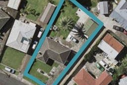 7 Julian Place, Otara, Auckland