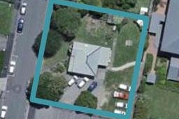 27 Dr Taylor Terrace, Johnsonville, Wellington