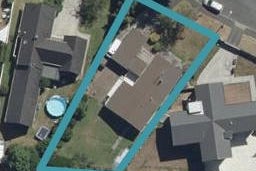 165 Lake Crescent, Hamilton Lake, Hamilton
