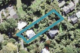 23 Raroa Terrace, Waiatarua, Auckland