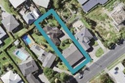 1/134 Bleakhouse Road, Mellons Bay, Auckland