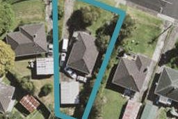 52 Smythe Road, Henderson, Auckland
