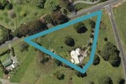 592 Crane Road, Kamo