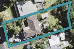 9 Warwick Avenue, Titirangi, Auckland
