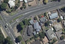608A River Road, Fairfield, Hamilton