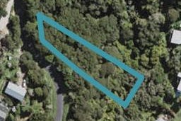 14 Beresford Avenue, Surfdale, Waiheke Island
