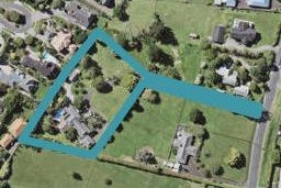374 Point View Drive, Shamrock Park, Auckland