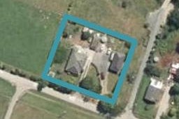 28 Gleeson Road, Manakau, Levin