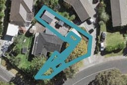 18F Larissa Avenue, Henderson, Auckland