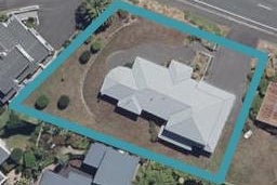 1405 River Road, Flagstaff, Hamilton