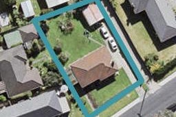 2 Lancaster Road, Beach Haven, Auckland
