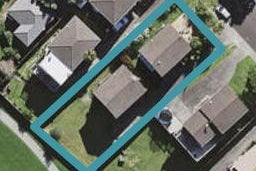 2/60 Simon Ellice Drive, Bayview, Auckland