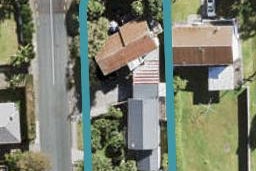 2/69 Totara Road, Te Atatū Peninsula, Auckland