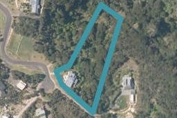 27 Lichen Grove, Russell, Russell