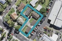 4/7 Kaipatiki Road, Glenfield, Auckland