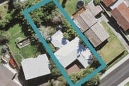 22 Shanaway Rise, Hillcrest, Auckland