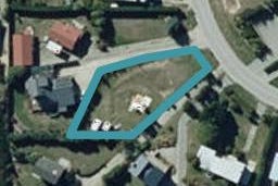 27 Parry Crescent, Lake Hāwea