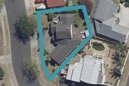 8 Montrose Crescent, Huntington, Hamilton