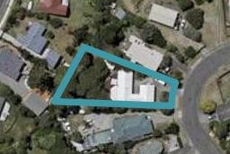 16 Freyberg Crescent, Waikanae Beach, Waikanae