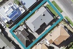 1//50 THE ESPLANADE, Eastern Beach, Auckland
