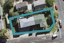 2/1 Morriggia Place, Bayview, Auckland