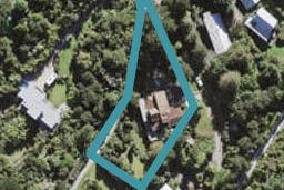 33 Chatham Avenue, Paremoremo, Auckland