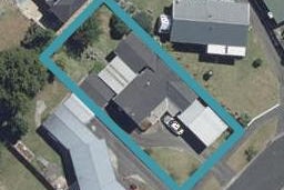 9 Lewis Street, Glenview, Hamilton