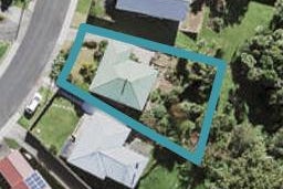 75 Fairclough Road, Beach Haven, Auckland
