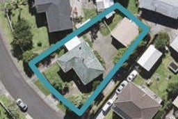 38 Chilcott Road, Henderson, Auckland