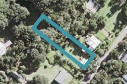 124 Garden Road, Piha, Piha
