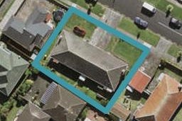 2/4 Kingswood Road, Papatoetoe, Auckland