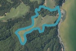 2195 East Coast Road, WHAKATIWAI, MIRANDA