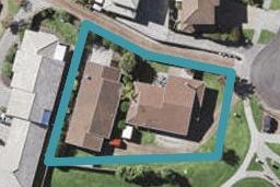1/21 Kookaburra Place, Botany Downs, Auckland