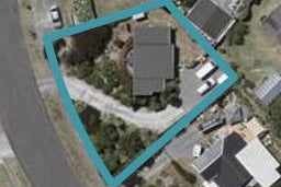17 Campion Road, Waikanae Beach, Waikanae