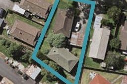 2/14 Penion Drive, Flat Bush, Auckland