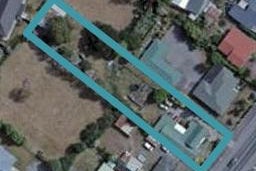 302 High Street South, Carterton