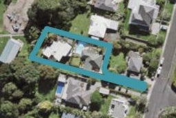 1/54 Clarence Road, Northcote Point, Auckland