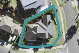 1 Lakeridge Close, Northcross, Auckland