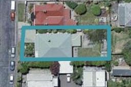 8 Farm Road, Northland, Wellington