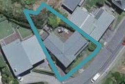 7 Puketiro Avenue, Northland, Wellington