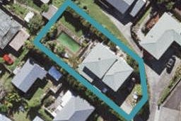5 Tara Road, Henderson, Auckland