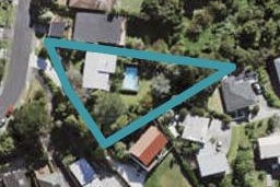 17 Speedy Crescent, Hillcrest, Auckland