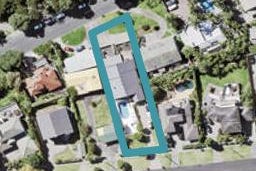 16 Beechwood Road, Rothesay Bay, Auckland